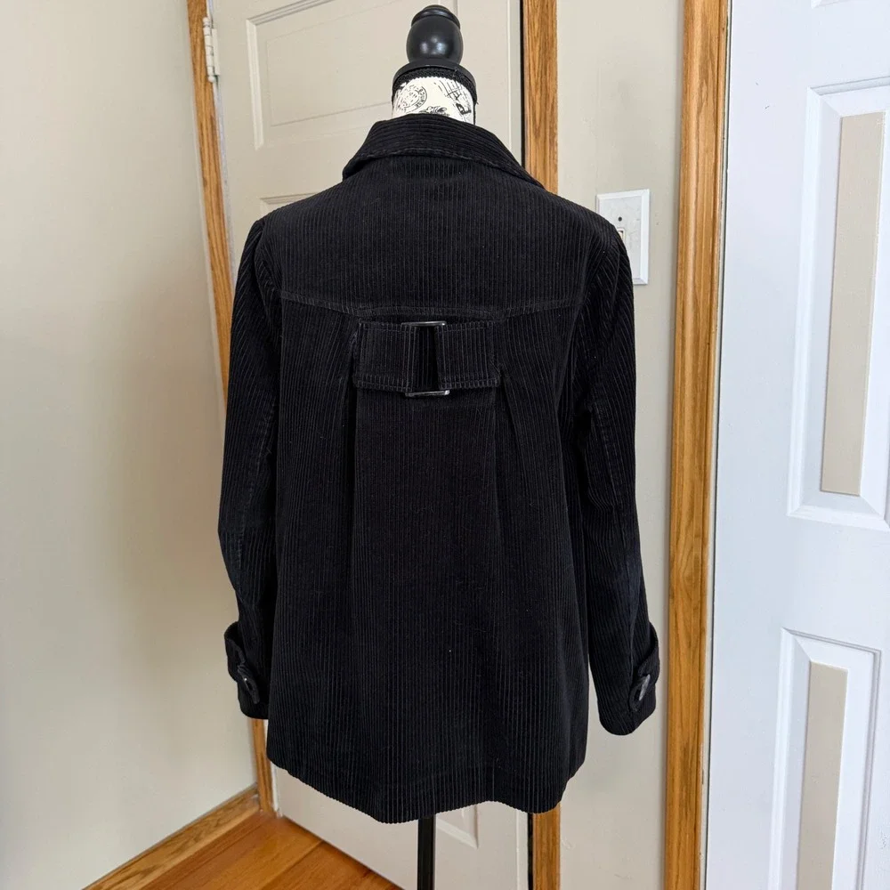 Relativity Corduroy Jacket Size M Button Front Buckle Accent Fall Style Outdoors